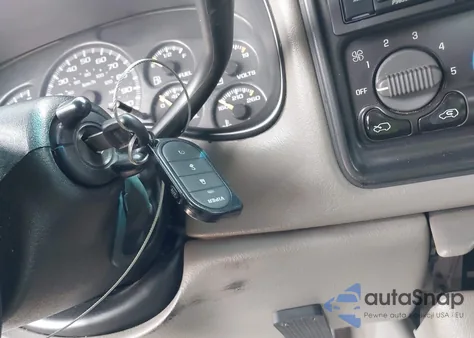 2000 Chevrolet Silverado C1500 from USA, damaged, VIN 1GCEC14V1YZ324865